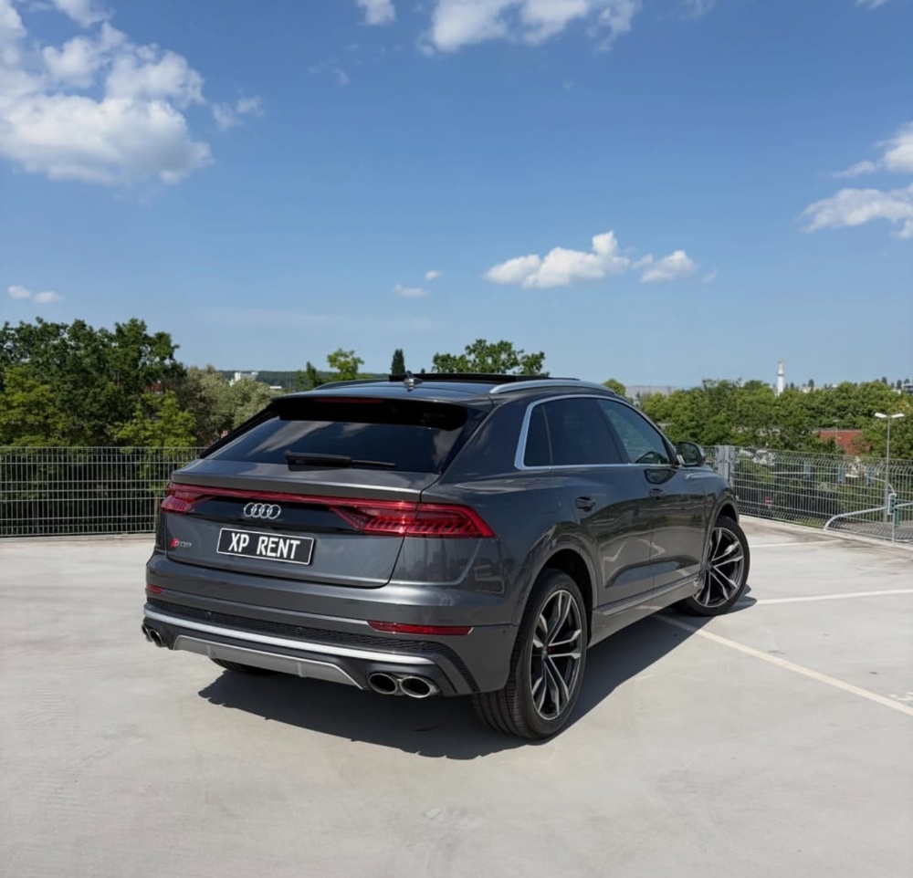 Audi SQ8 Heckansicht